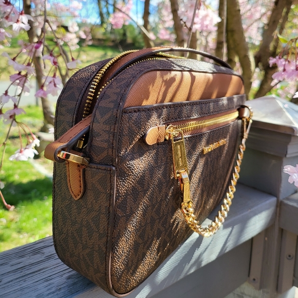 🆕MICHAEL💖KORS JET SET Crossbody Bag👜 - Picture 8 of 16